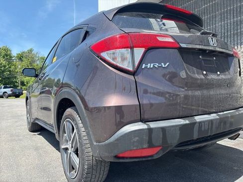 Used 2022 Honda HR-V EX image 9
