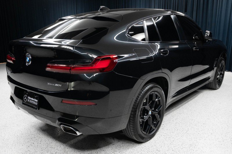Used 2024 BMW X4 xDrive30i w/ Premium Package AWD/4WD image 5
