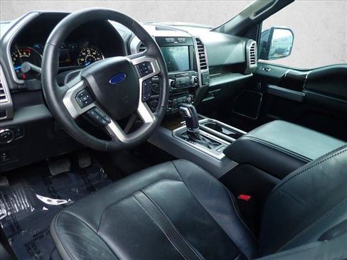 Used 2016 Ford F150 Platinum w/ Equipment Group 701A Luxury AWD/4WD image 9