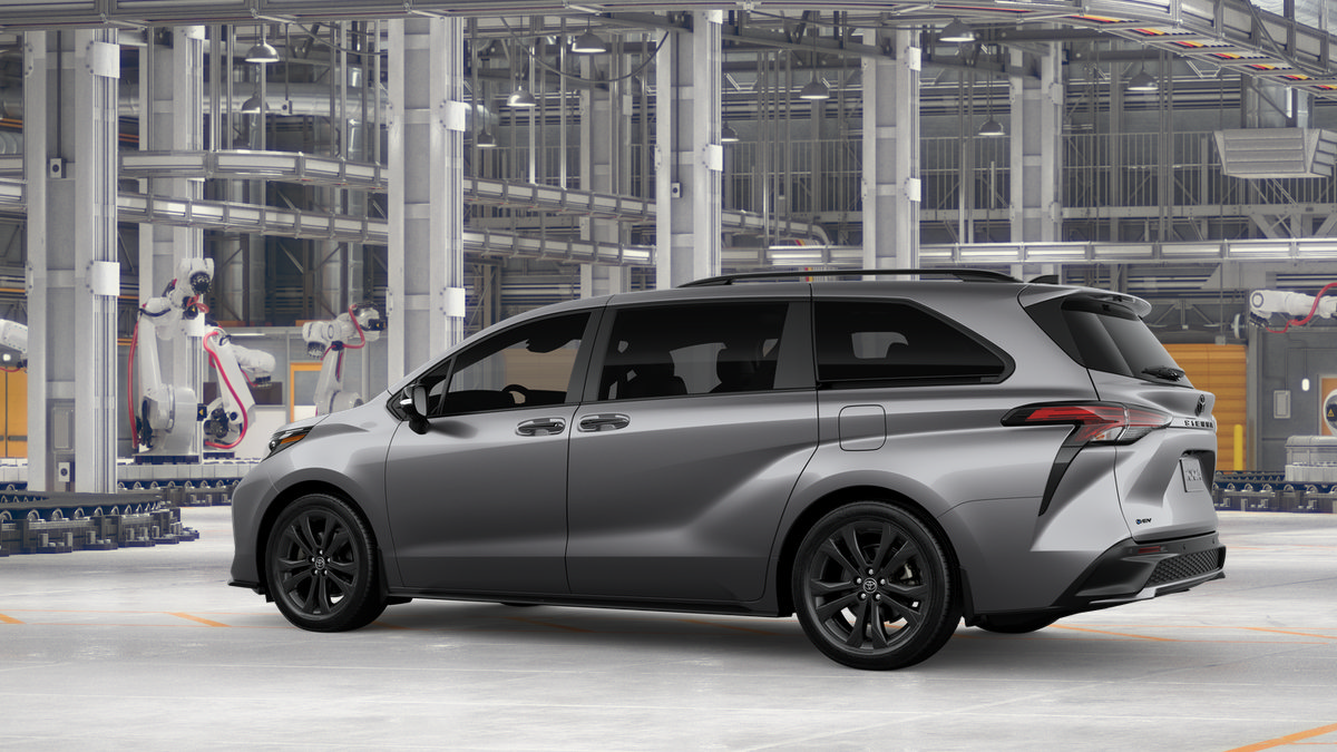 New 2026 Toyota Sienna XSE FWD image 7