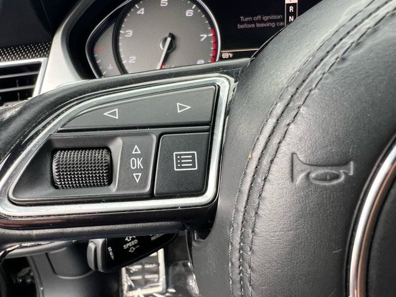 Used 2016 Audi S8 Plus AWD/4WD image 22