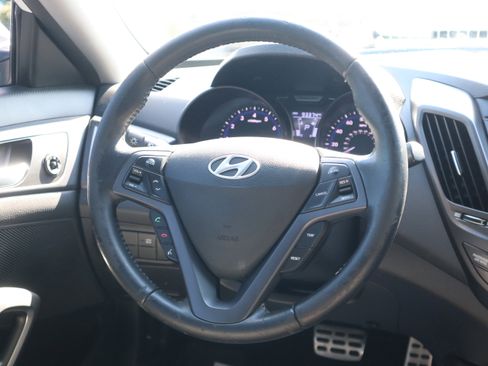 Used 2013 Hyundai Veloster Turbo FWD image 14