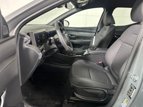 Certified 2025 Hyundai Santa Cruz SE image 40