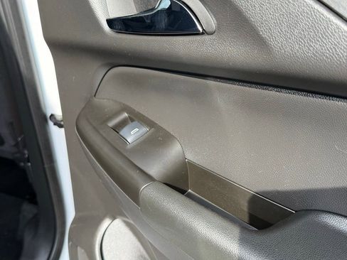 Used 2024 Chevrolet TrailBlazer LT w/ Driver Confidence Package image 26