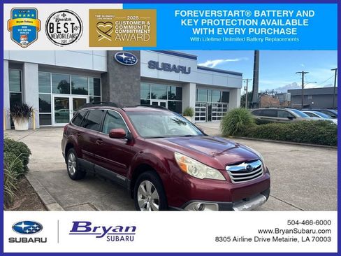 Used 2011 Subaru Outback 3.6R Limited w/ PWR Moonroof Pkg AWD/4WD image 1
