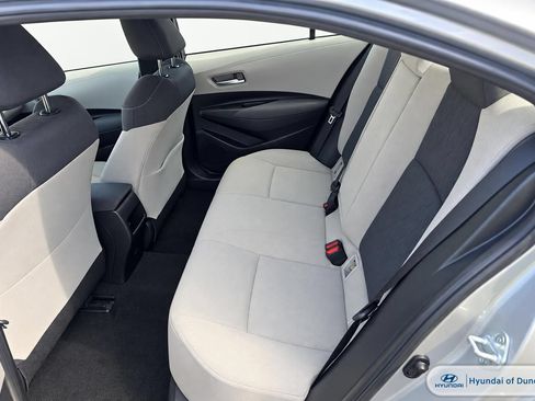 Used 2020 Toyota Corolla LE FWD image 12