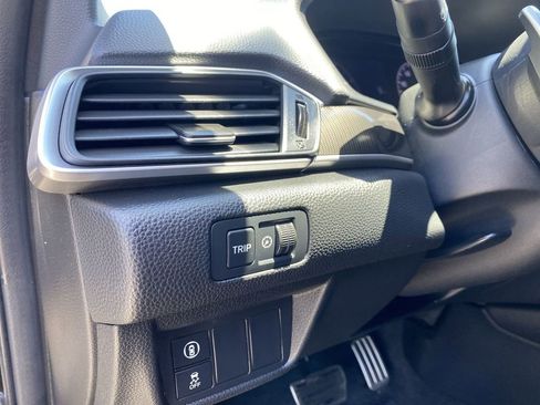 Used 2022 Honda Accord Sport image 17