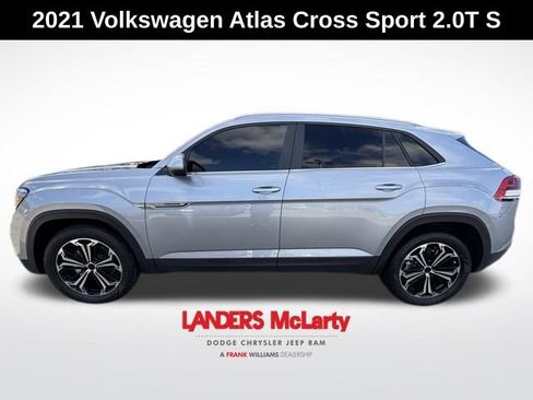 Used 2021 Volkswagen Atlas Cross Sport S image 3