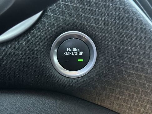 Used 2025 Chevrolet Malibu LT image 25