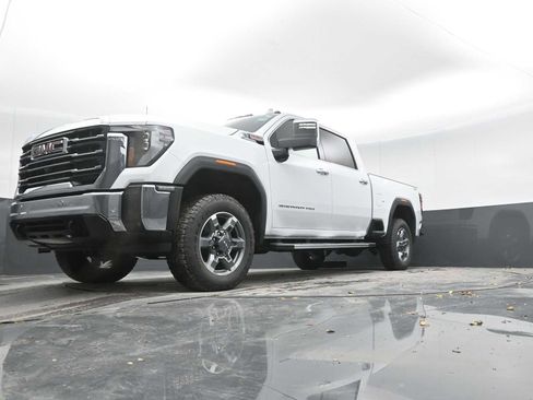 New 2026 GMC Sierra 2500 SLT w/ SLT Premium Package image 45