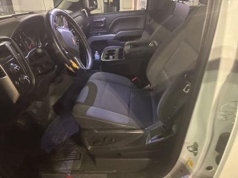 Used 2018 Chevrolet Silverado 1500 LT w/ All Star Edition image 5