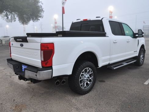 Used 2020 Ford F250 Lariat image 5