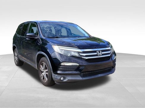 Used 2017 Honda Pilot EX-L image 3