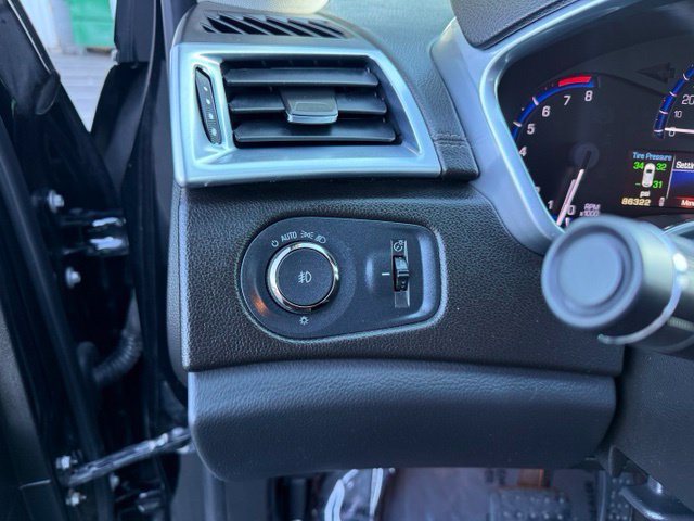 Used 2014 Cadillac SRX Premium AWD/4WD image 13