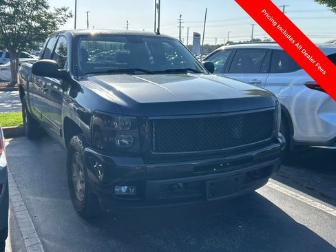 Used 2011 Chevrolet Silverado 1500 LT w/ All-Star Edition AWD/4WD image 1