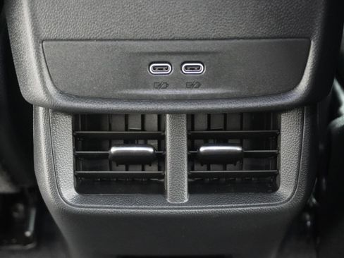 New 2026 Chevrolet Equinox LT image 38