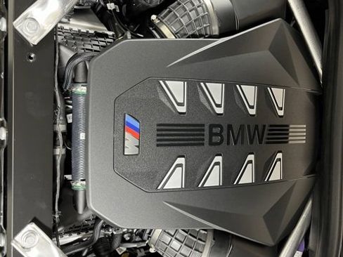 New 2026 BMW X7 M60i image 20