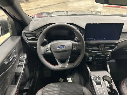 New 2026 Ford Escape ST-Line w/ Tech Pack #1 AWD/4WD image 15