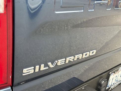 Used 2019 Chevrolet Silverado 1500 LT Trail Boss AWD/4WD image 30