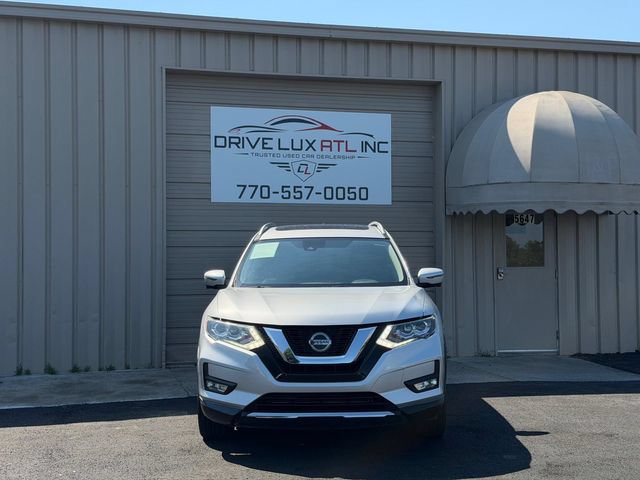 Used 2018 Nissan Rogue SL w/ Premium Package FWD image 2
