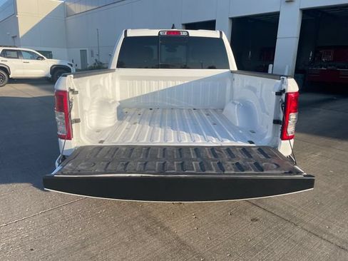 Used 2022 RAM 1500 Big Horn AWD/4WD image 23