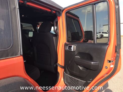Used 2020 Jeep Wrangler Unlimited Sport S image 15