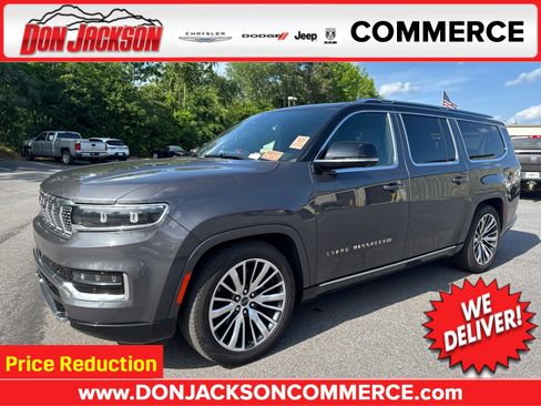 Used 2024 Jeep Grand Wagoneer L Series III w/ Rear Seat Video Group 1 AWD/4WD image 1
