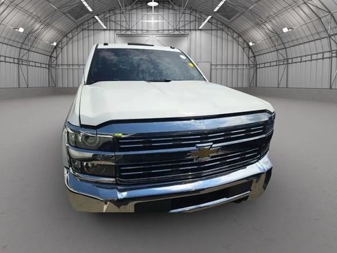 Used 2018 Chevrolet Silverado 2500 W/T w/ WT Convenience Package AWD/4WD image 19