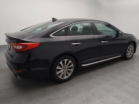 Used 2016 Hyundai Sonata Sport w/ Option Group 02 FWD image 10