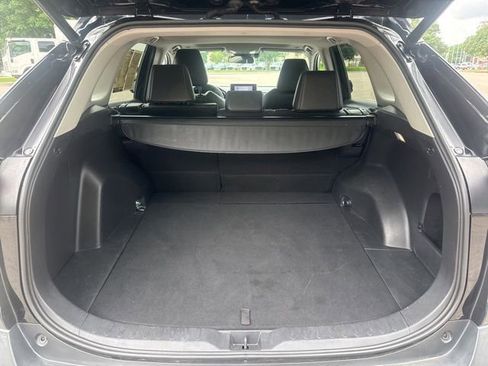 Used 2023 Toyota RAV4 XLE Premium FWD image 19