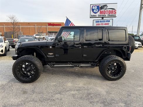 Used 2014 Jeep Wrangler Unlimited Sahara w/ Connectivity Group image 2
