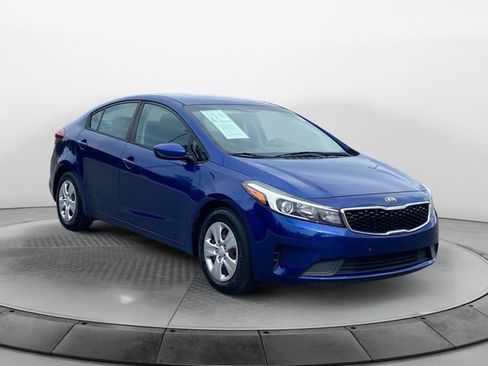 Used 2017 Kia Forte LX image 7