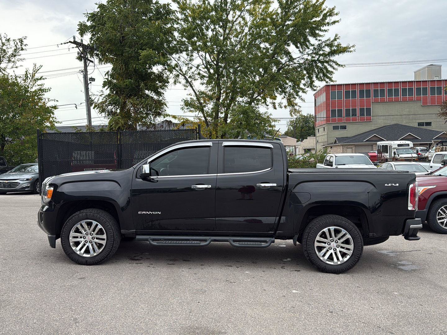 Used 2016 GMC Canyon SLT w/ Driver Alert Package AWD/4WD image 5