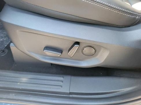 New 2025 Ford Ranger Lariat w/ FX4 Off-Road Package image 23