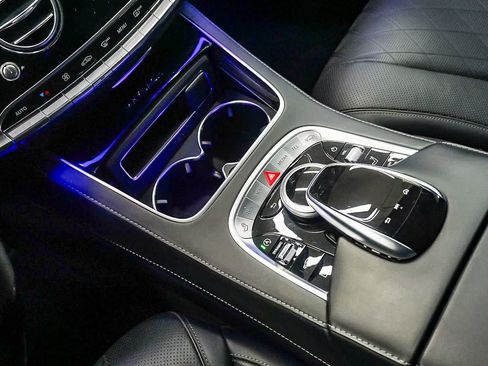 Used 2018 Mercedes-Benz Maybach S 650 image 24