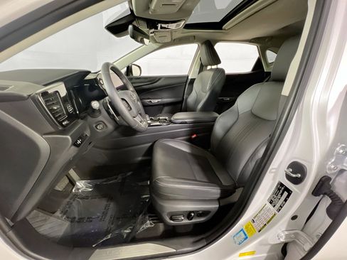 Used 2022 Lexus NX 350h image 20
