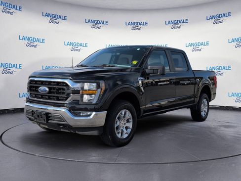Used 2023 Ford F150 XLT image 11