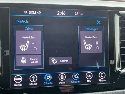 Used 2018 Chrysler Pacifica Touring-L Plus image 46