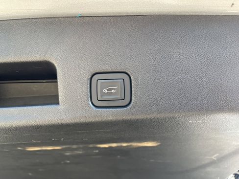 Certified 2024 Chevrolet Traverse RS w/ LPO, Floor Liner Package image 14