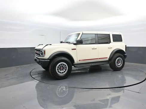 New 2026 Ford Bronco Outer Banks AWD/4WD image 4