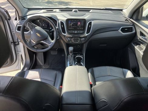 Used 2023 Chevrolet Equinox Premier AWD/4WD image 21