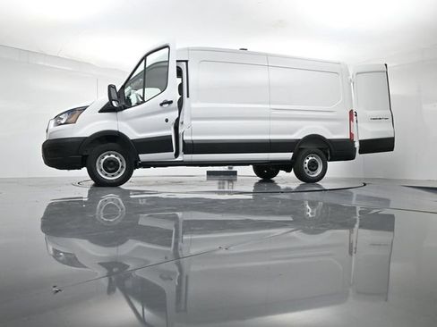 New 2026 Ford Transit 250 148 Medium Roof image 54