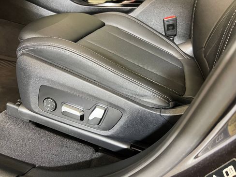 Used 2023 BMW X3 xDrive30i w/ Convenience Package w/ZPA image 13