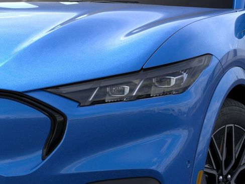 New 2025 Ford Mustang Mach-E Premium w/ Interior Protection Package AWD/4WD image 18