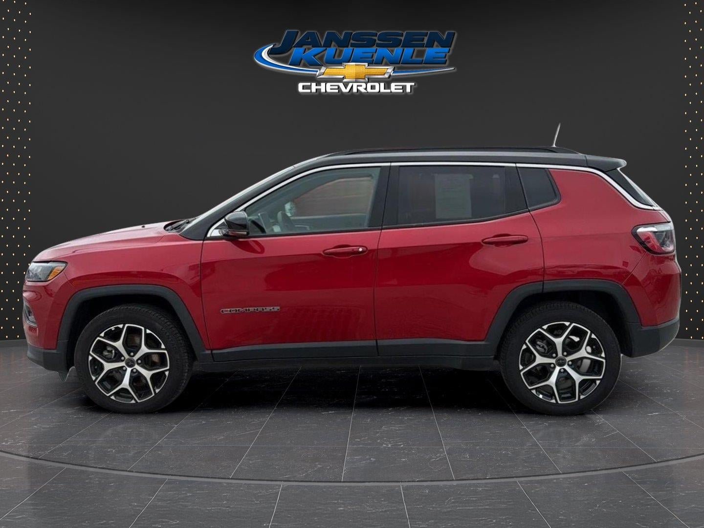 Used 2025 Jeep Compass Limited AWD/4WD image 2