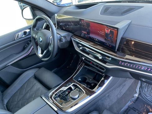 Certified 2026 BMW X5 sDrive40i w/ Climate Comfort Package image 32