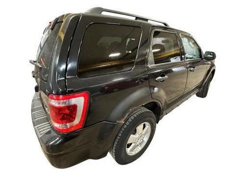 Used 2012 Ford Escape XLT AWD/4WD image 5