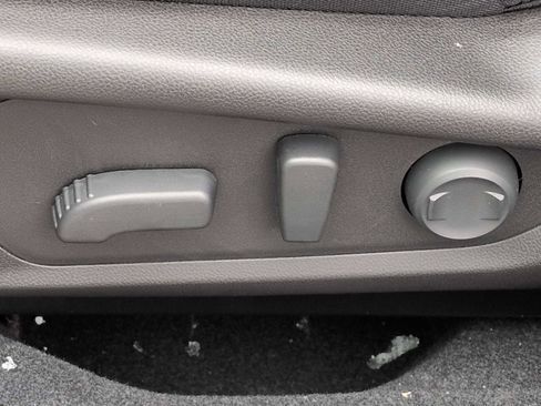 New 2026 Subaru Outback Premium image 18