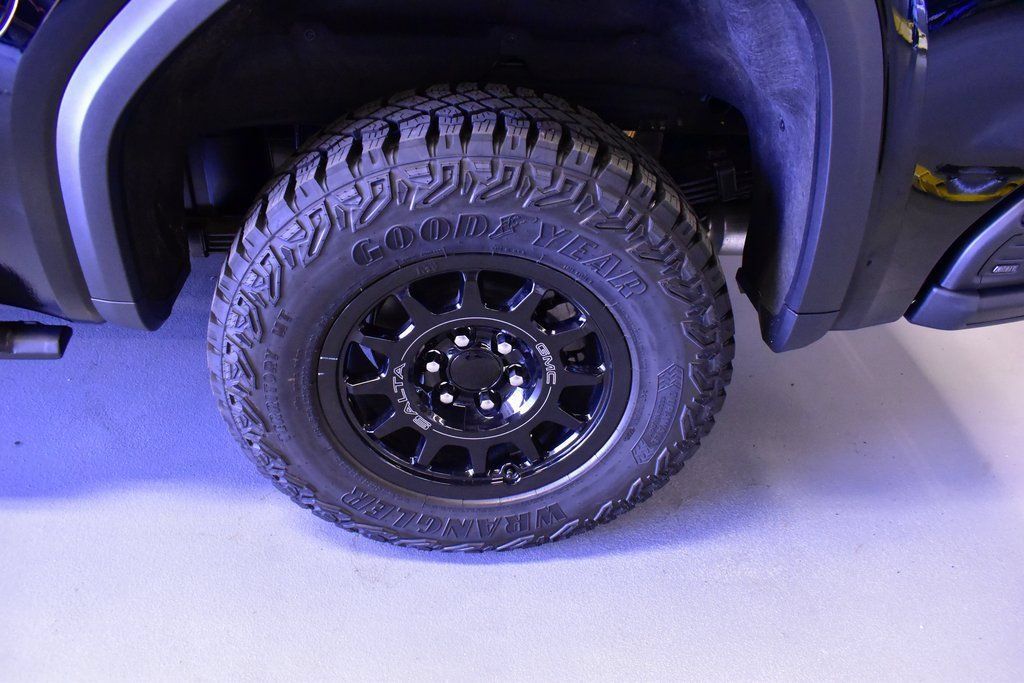 Certified 2023 GMC Sierra 1500 AT4X w/ AT4X AEV Edition AWD/4WD image 57