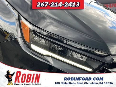 Used 2025 Honda Pilot Black Edition image 31